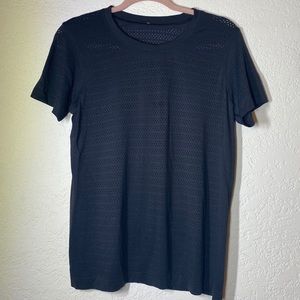 Lululemon Breeze By Short Sleeve Top - Black